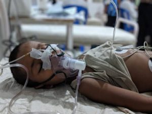 चमकी बुखार से पीड़ित एक बच्चा 